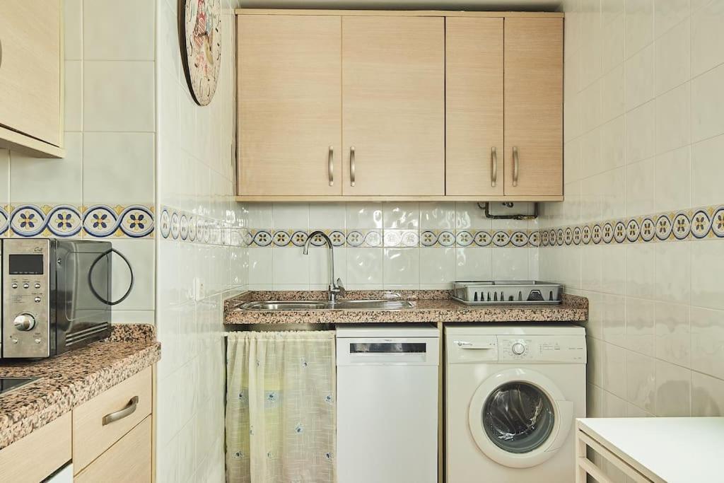 El Palmeral Ha Free Parking Apartment *